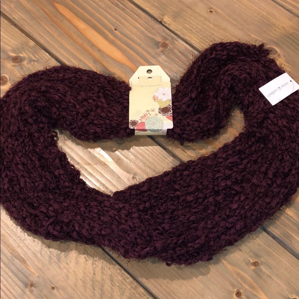 BNWT Super Soft Infinity Scarf